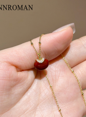 红宝石滴釉吊坠项链轻奢
