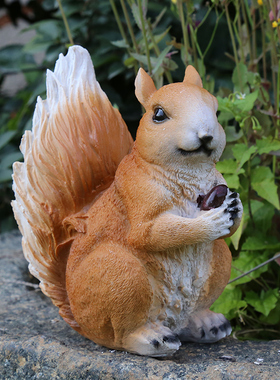 仿真卡通风小松鼠园艺庭院摆件