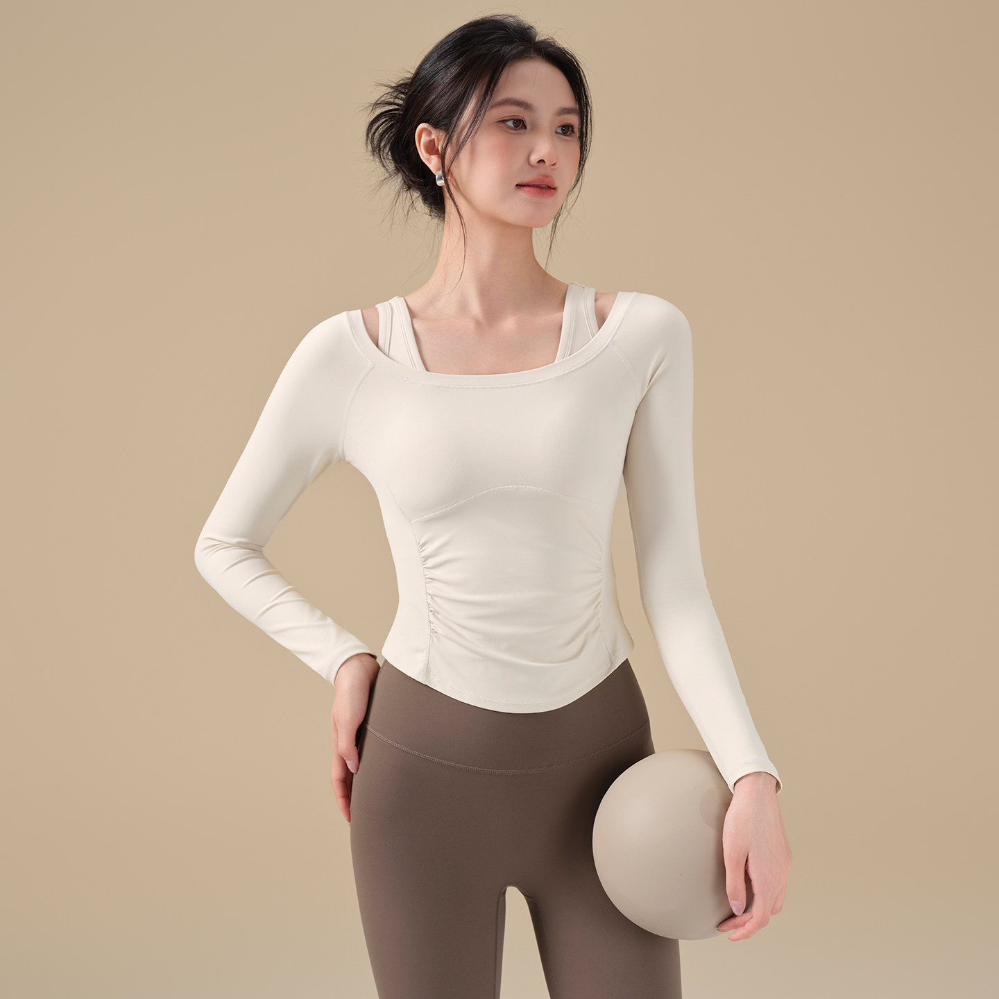 瑜伽服女2025秋冬新款气质两件套运动上衣跑步普拉提训练健身套装,淘宝优惠券,粉丝福利购,淘宝优惠卷