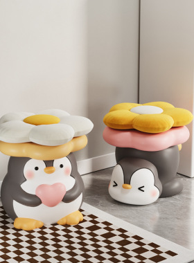 可爱创意卡通企鹅落地摆件换鞋凳边几床头柜搬家礼物送人男女儿童