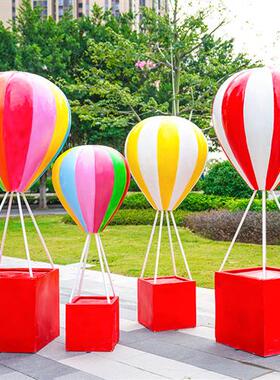 户外网红打卡拍照兔子雕塑商场售楼处云朵彩虹座椅玻璃钢美陈摆件