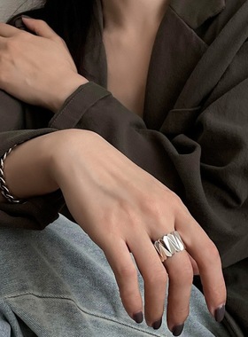 一恋超酷正反爱心几何女几何切割纹理开口指环网红宽边食