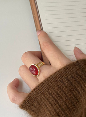 一恋轻奢红色椭圆戒指女几何时尚宫廷风复古优雅开口食指