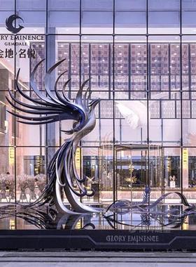 户外大型不锈钢抽象凤凰雕塑定制创意烤漆孔雀园林水景落地摆件