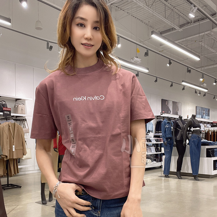 JENNIE同款Calvin Klein CK女士夏季休闲宽松LOGO圆领纯棉短袖T恤 - 图1