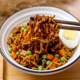 Корейский негксин рамэн импортированная жареная лапша лапша мгновенная лапша с лапшой с лапшой с лапшой с лапшой с лапшой