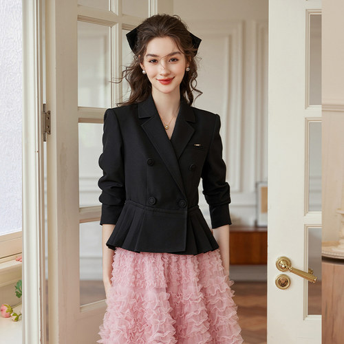 白鹿语轻熟优雅风双排扣西装外套26春新款高级感职场收腰显瘦上衣 - 图1