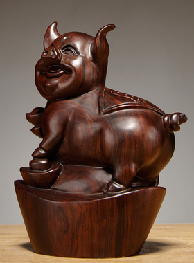 实木雕刻十二生肖样板间元宝猪