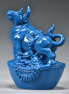 蓝色木雕牛摆件十二生肖动物牛实木家居客厅电视柜装饰红木工艺品