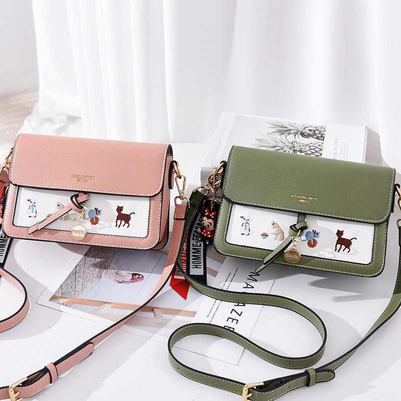 新款2020网红少女小背包斜挎小包 奔蕾女士包袋