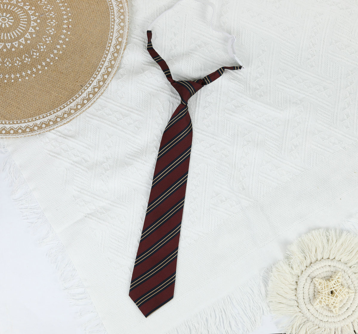 Cyanotic gold and red striped lazy Japanese tie