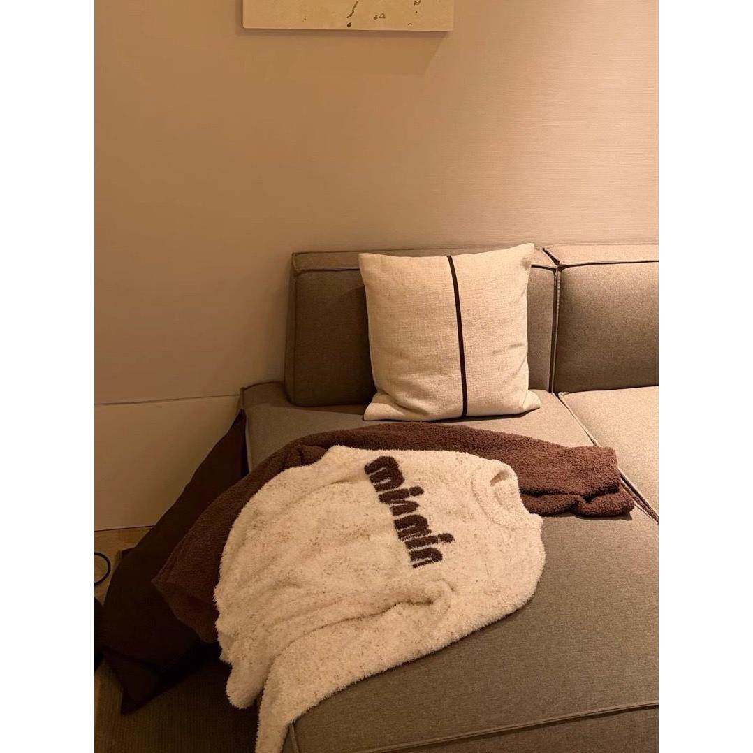 韩版字母提花半边绒睡衣女2025秋冬新款时尚慵懒可外穿保暖家居服,淘宝优惠券,粉丝福利购,淘宝优惠卷