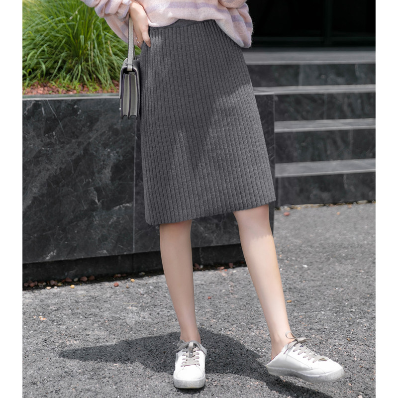 大码不开叉针织直筒中长款半身裙 颜筱半身裙