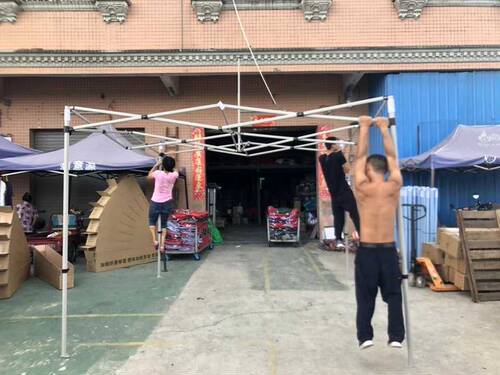 户外广告帐篷伞架子支架折叠伸缩摆地摊遮阳四角脚大伞车载帐篷 - 图3