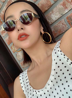 优选2020新款网红茶色眼镜女 欧美ins复古椭圆小框嘻哈太阳镜蹦迪