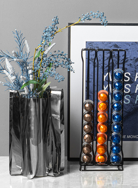 现代简约样板间厨房装饰品摆件