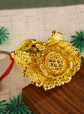 张小泉花丝手中有财铜摆件