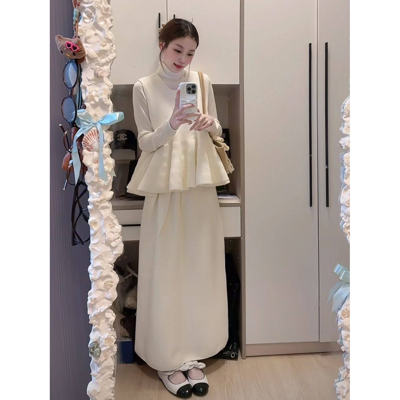 法式气质小香风简约高级感三件套女冬新款长袖+背心+半裙显瘦套装,淘宝优惠券,粉丝福利购,淘宝优惠卷