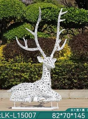 户外不锈钢镂空麋鹿雕塑花园售楼部广场草坪仿真发光动物景观摆件