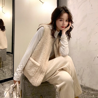 唐狮DESSO秋季新款时尚百搭保暖摇粒绒马甲外套