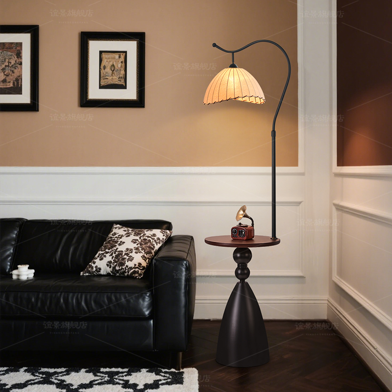 中古风落地灯客厅沙发旁边氛围灯复古卧室床头置物架一体立式台灯 - 图1