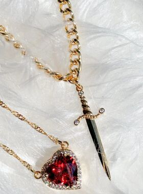 2pcs Can Be Assembled Heart and Sword Zircon Pendant