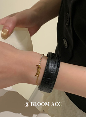 欧美风简约复古高级感鳄鱼蛇皮纹真皮牛皮手镯开口可调节手环手饰