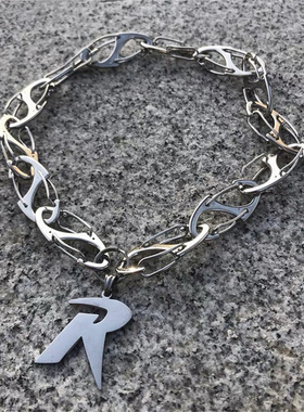 Punk Letter R Pendant Necklace for Men Women Unisex Hip Pop