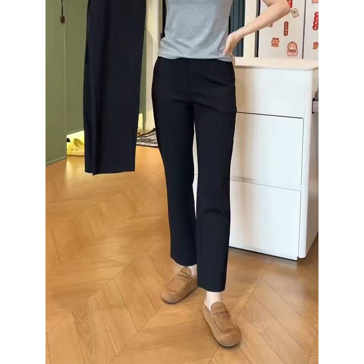 黑色高腰加绒西装裤女2025秋冬新款直筒显瘦九分职业哈伦小脚裤子,淘宝优惠券,粉丝福利购,淘宝优惠卷