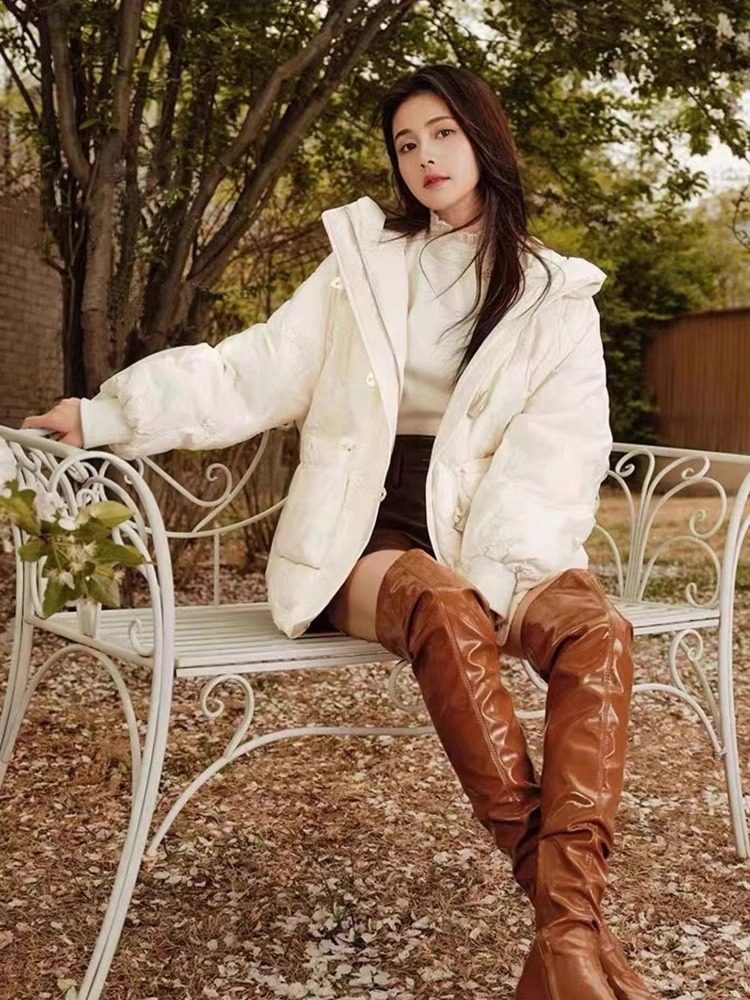 白鹿明星同款白色连帽棉服女冬季新款小个子保暖加厚外套 - 图1