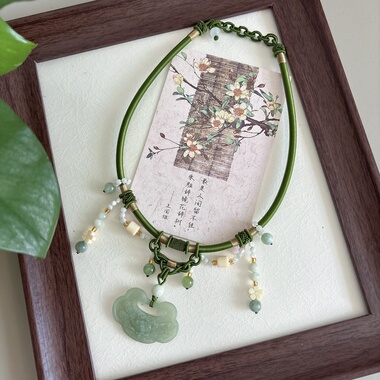 孤品岫玉花鸟牌长璎珞金丝玉吊坠多宝沙金葫芦项链岫玉小花配饰品