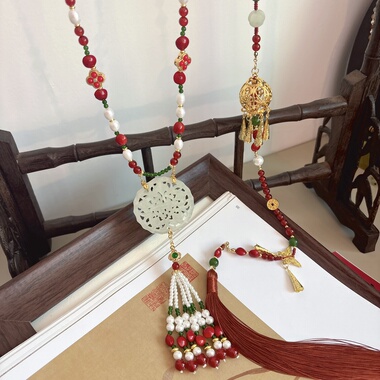 古风岫玉圆牌新年璎珞长背云红豆珍珠串珠项链国风汉服马面裙配饰