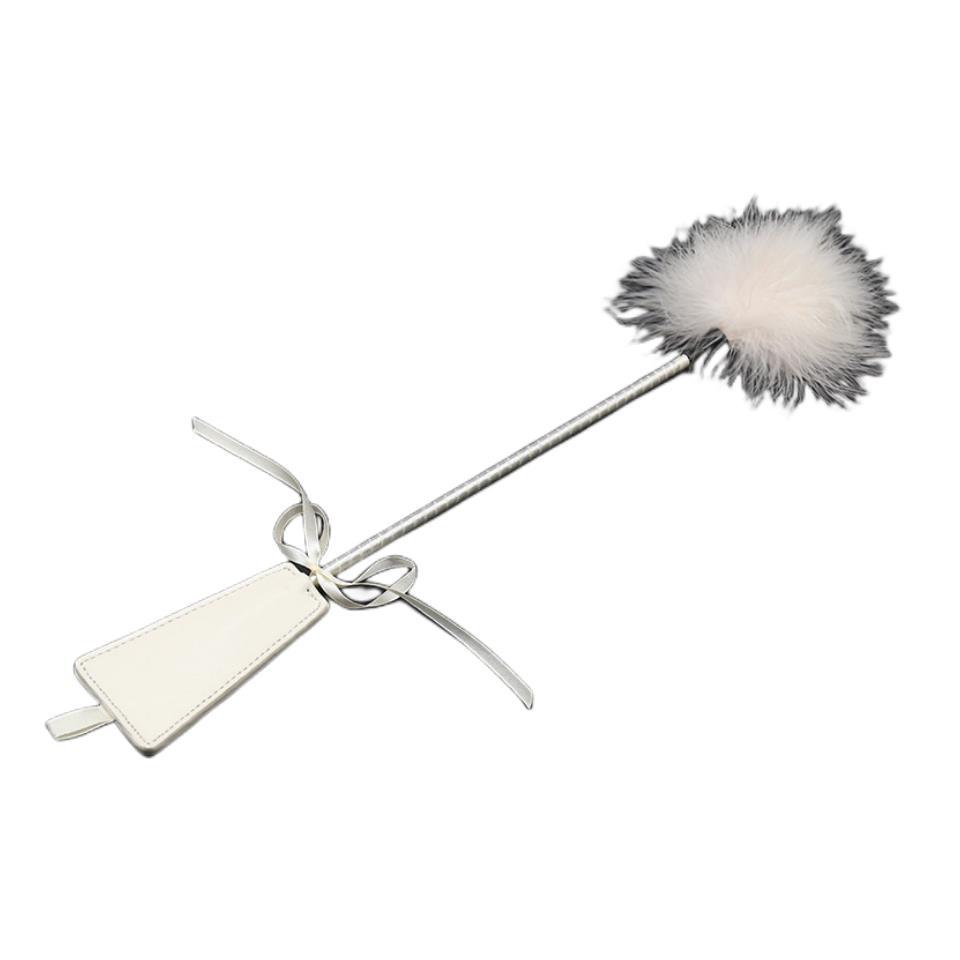 sp实践工具套装马鞭短款白色皮拍子皮鞭绸缎鞭子打屁屁套道具 - 图2