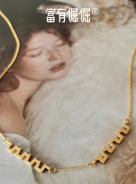 设计独特喵耳聚富毛衣链