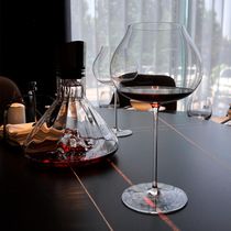 Minimalist Burgundy red wine glass artificially blown crystal glass wine glass restaurant with high face value big belly goblet