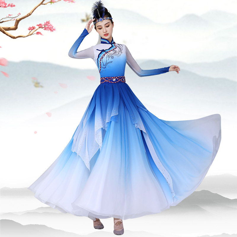  乐步鼠民族服装/舞台装