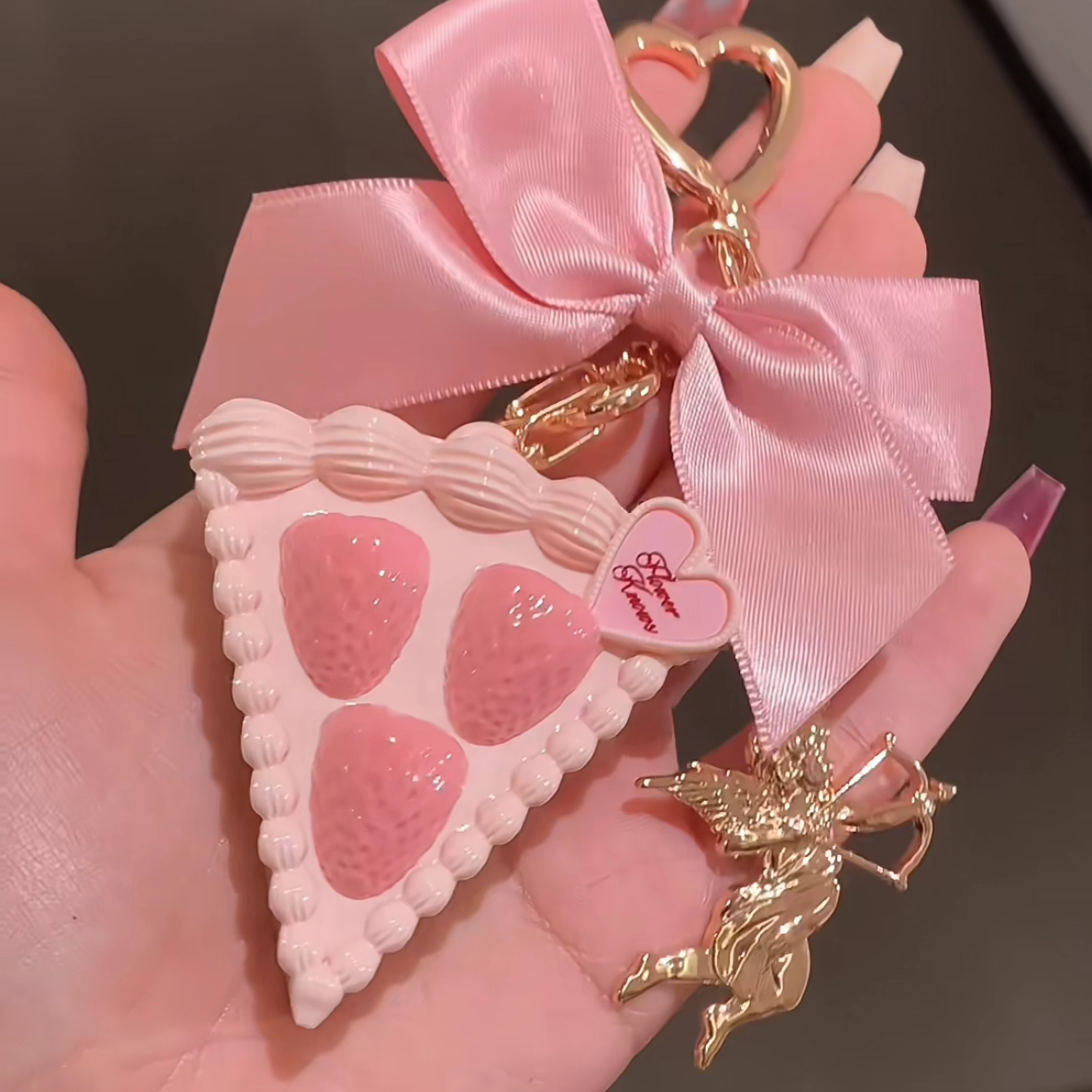 花知晓草莓丘比特固体香膏护手霜香氛持久留香荔枝捧花奶油栀子香,淘宝优惠券,粉丝福利购,淘宝优惠卷