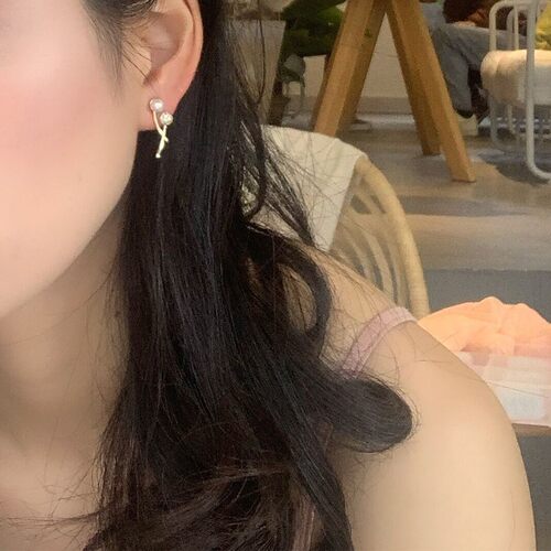 feve store 春款新款交叉珍珠耳环超仙少女心耳钉925银针耳饰 - 图1