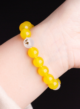 天然黄玛瑙三合贵人局手