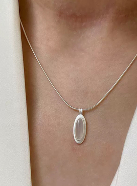 Céleste椭圆黑玛瑙吊坠项链女