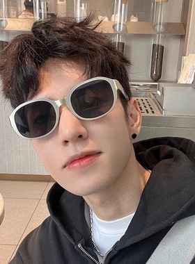 高级感满满！潮酷银色墨镜Y2K风