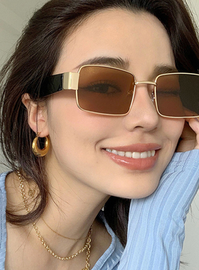 复古高级感墨镜！防紫外线遮阳