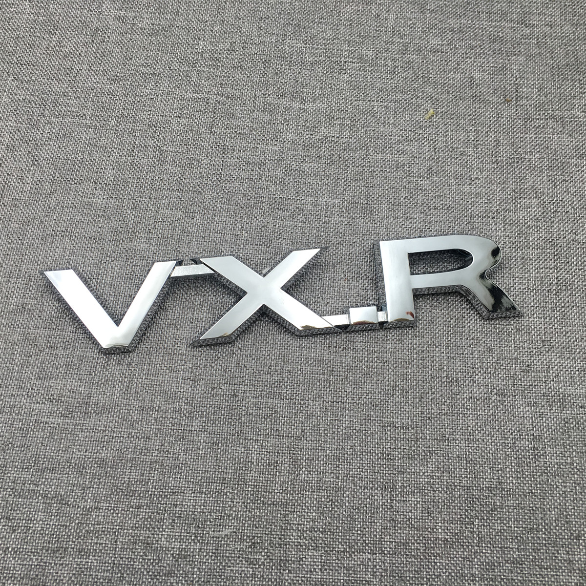 陆巡兰德酷路泽改装车标V8 VXR 5.7尾门英文字母数字排量后标车贴-图1