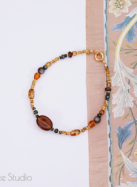 Timee恬觅 梅子酒 天然银曜石进口捷克珠银镀金手链秋冬美拉德