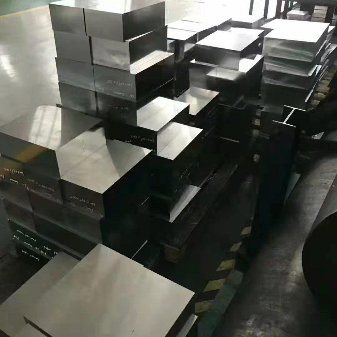 冷作模具钢的主要性能特征不包括?