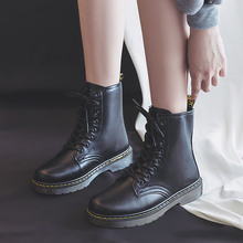 【雅鹿旗舰店】新款百搭中筒马丁靴