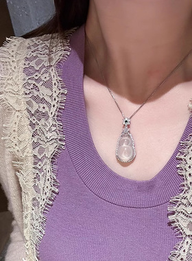白冰玉髓玛瑙吊坠项链女轻奢高级感葫芦福禄毛衣链轻奢锁骨链饰品