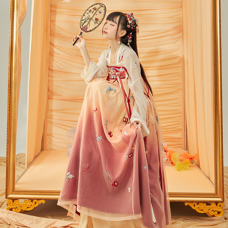 十三余儿[玉露酥山]对襟短衫小豆蔻 十三余汉服