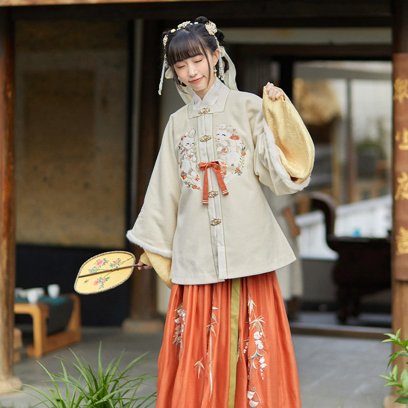 十三余儿[柿柿如意]交领短袄小豆蔻 十三余汉服