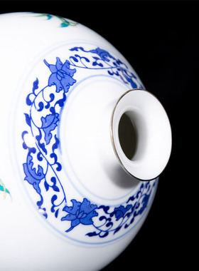厂家直销景德镇陶瓷花瓶摆件粉彩花鸟梅瓶中式家居陶瓷工艺品摆件